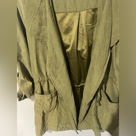 Milk and Honey Spring Green Jacket Long Hood Lightweight Mid Length Cinch Waist - Picture 2 of 4